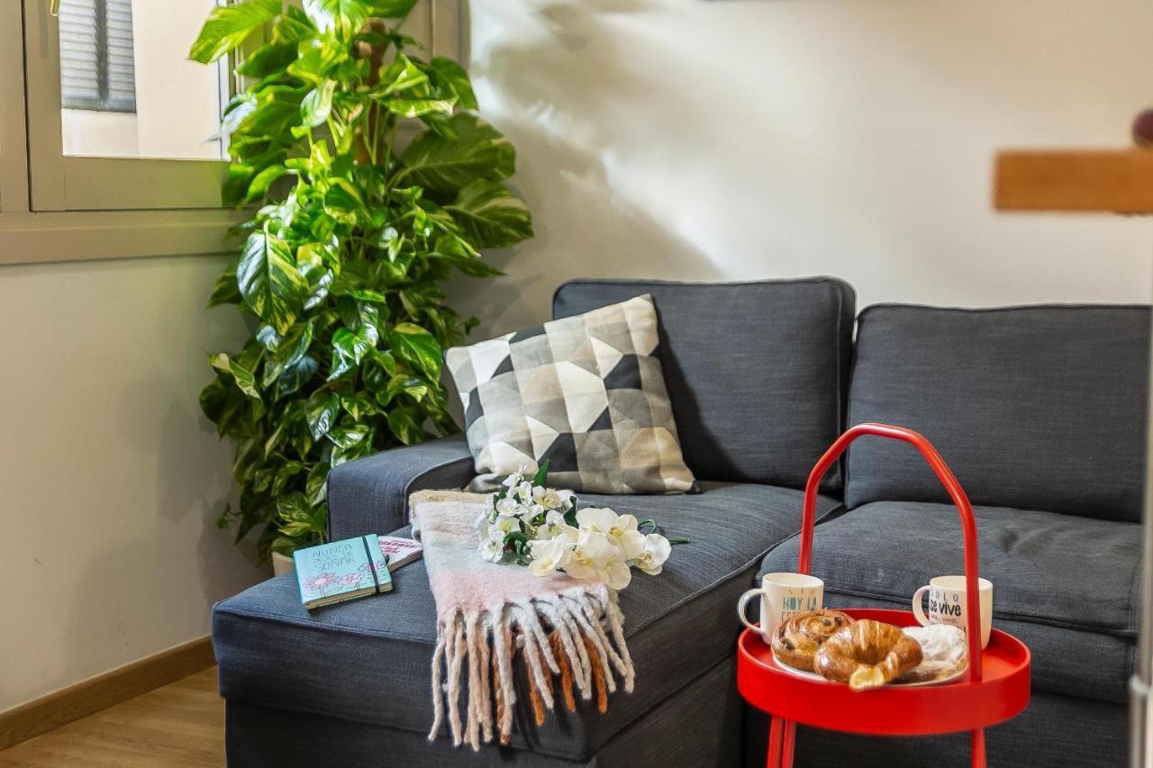 Central Malaga Apartment At Mitjana Plaza المظهر الخارجي الصورة