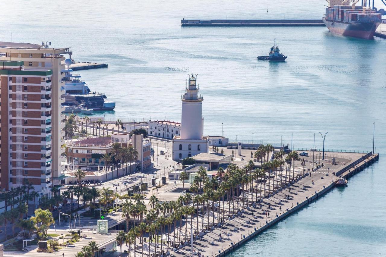 Central Malaga Apartment At Mitjana Plaza المظهر الخارجي الصورة