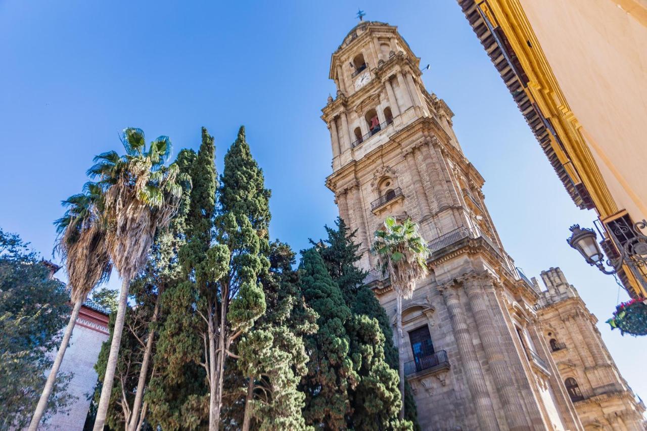 شقة Mitjana Plaza Malaga Center المظهر الخارجي الصورة