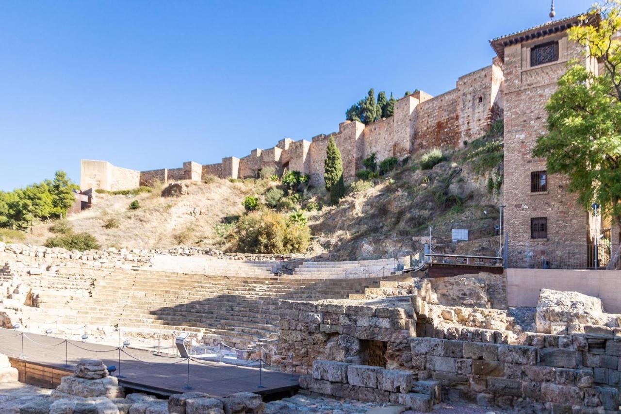 شقة Mitjana Plaza Malaga Center المظهر الخارجي الصورة